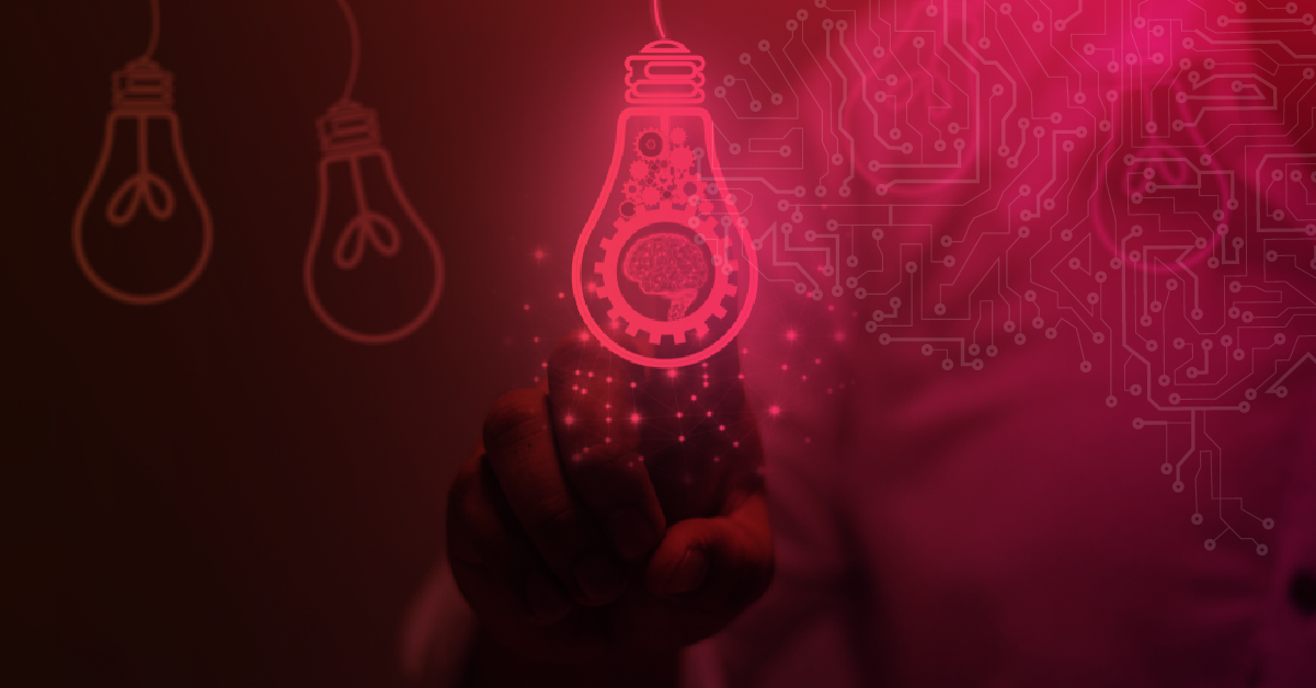 Pessoa interagindo com lâmpada digital que simboliza inteligência artificial, inovação e circuitos educacionais.